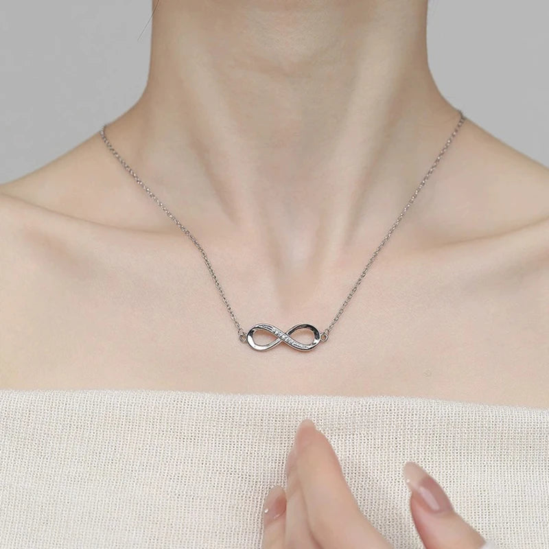 Collar Infinito Amor Eterno