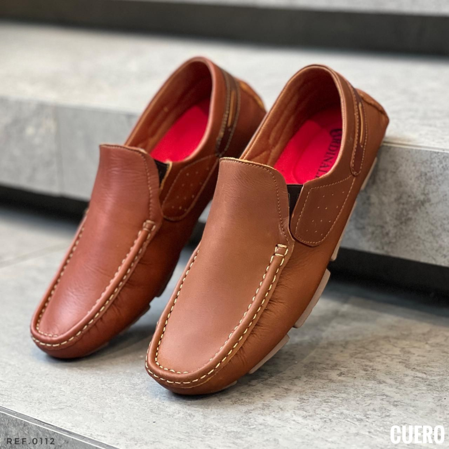 MOCASIN TEJITO EN CUERO ENCERADO