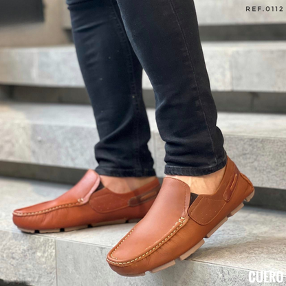 MOCASIN TEJITO EN CUERO ENCERADO